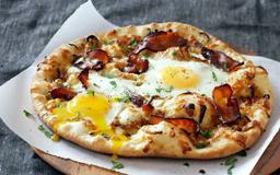 Breakfast Pizza